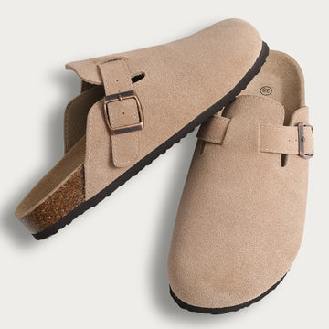 THE SUEDE SLIPPERS
